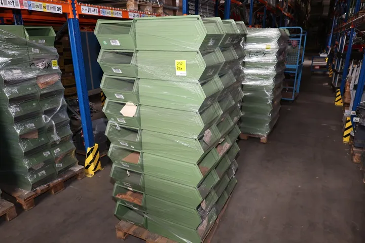45 x Schäfer Kästen